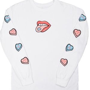 EMMA CHAMBERLAIN MERCH